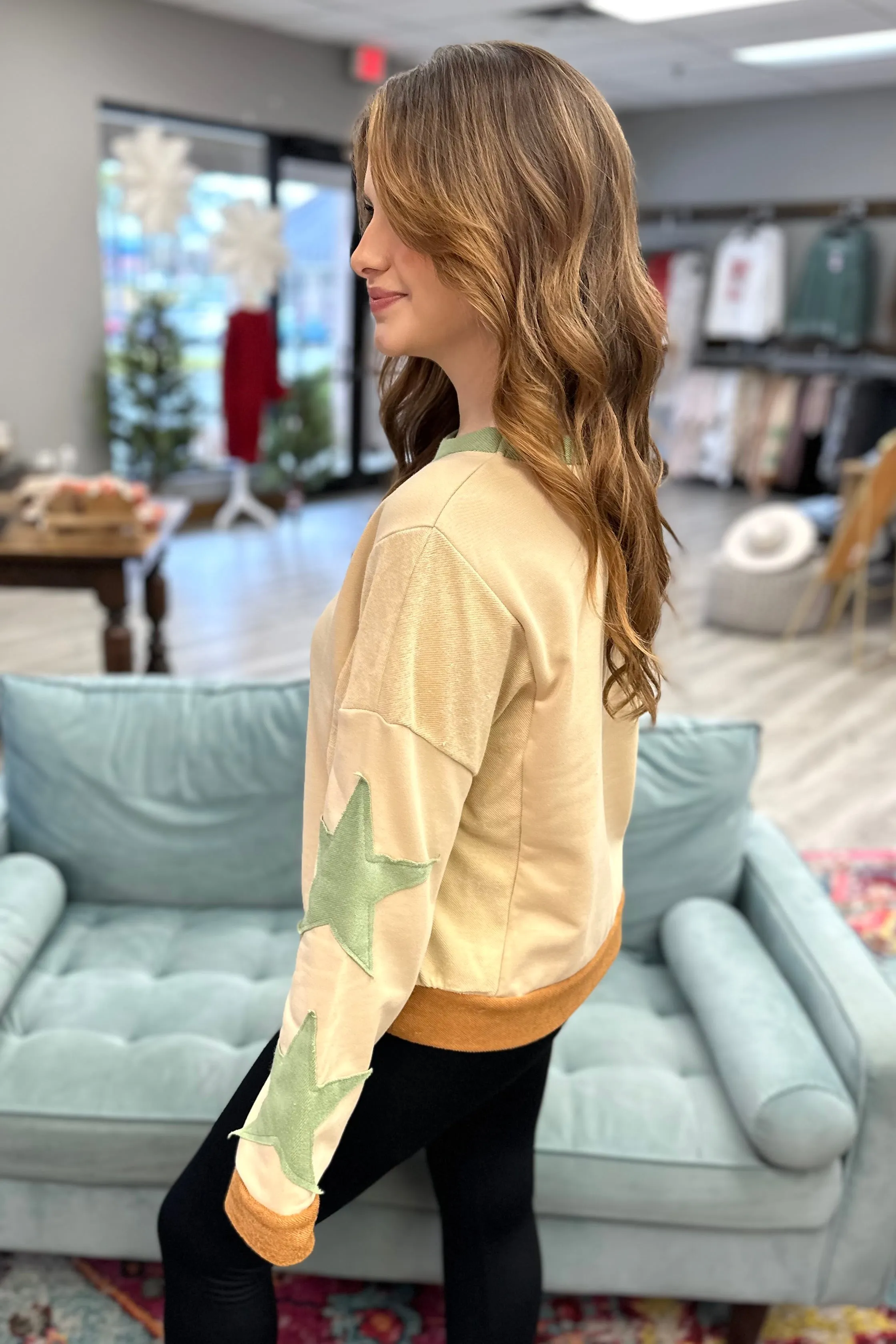 ELIZABETH Green Star Sweatshirt