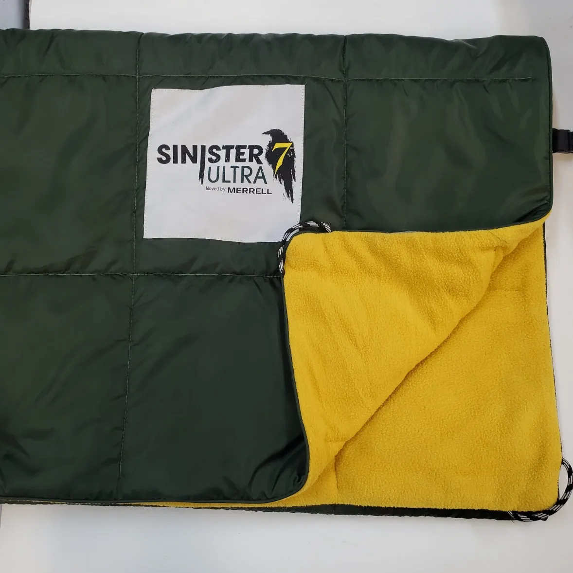 Sinister 7 Quilted Puffy Blanket (Dark Green & Yellow)