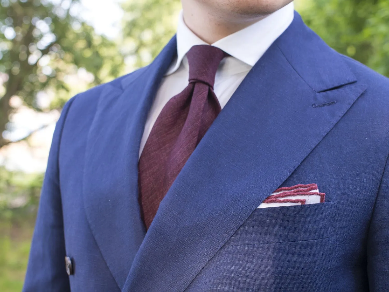 White / Bordeaux Burgundy Stitched Pocket Square - [2017 Spring]